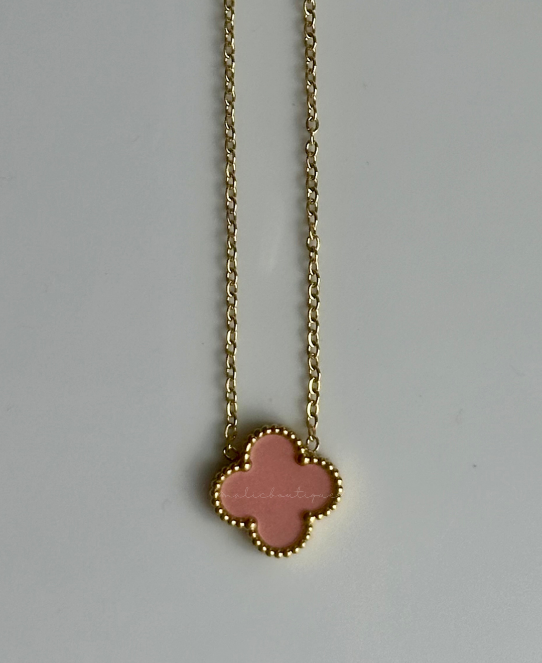 Collar trébol oro Stainless Steel